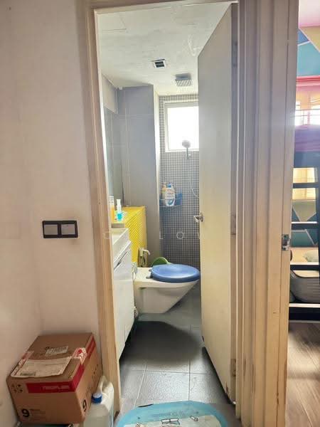 Kondominium untuk Dijual di Danau Idaman - CY Low - Bathroom - PropertyGuru.com.my