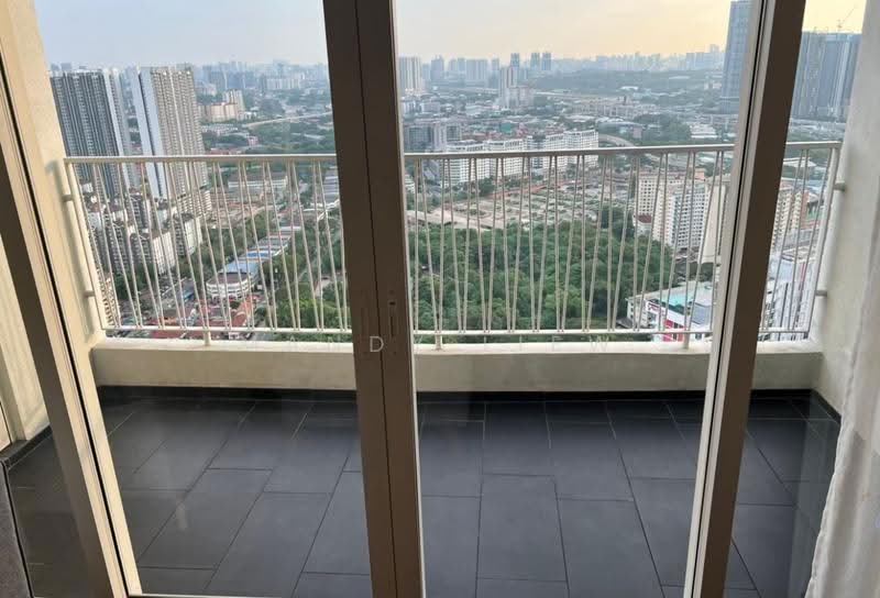 Kediaman Servis untuk Dijual di UNA Serviced Apartment - Mandy Liew - Balcony - PropertyGuru.com.my