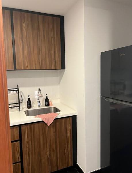 Kediaman Servis untuk Dijual di UNA Serviced Apartment - Mandy Liew - Kitchen - PropertyGuru.com.my