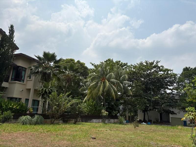 Residential Land for Sale in Bukit Gita Bayu (Seri Kembangan) - Selena Teh - Exterior - PropertyGuru.com.my