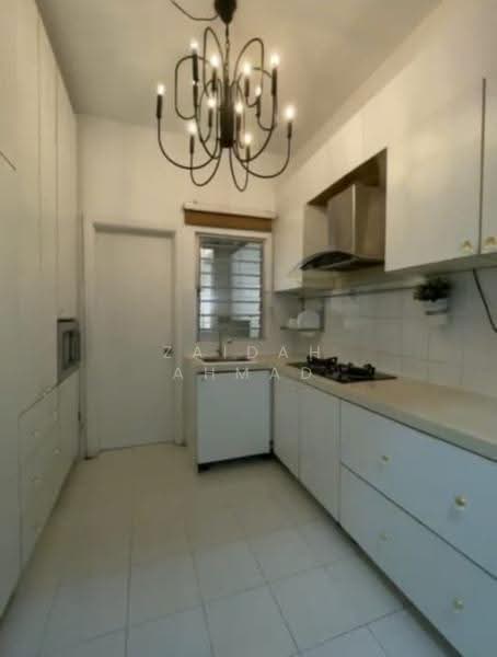 Condominium for Rent at Seri Maya Condominium - Zaidah Ahmad - Kitchen - PropertyGuru.com.my