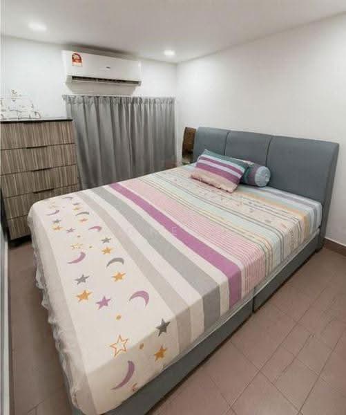 2-storey Terraced House for Sale in Taman Mutiara Rini (Skudai) - Agnes . - Bedroom - PropertyGuru.com.my
