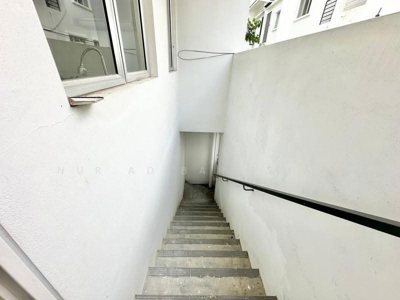 3-storey Terraced House for Sale in Seri Kembangan (Selangor) - Nur Adibah Ishak - Entrance - PropertyGuru.com.my