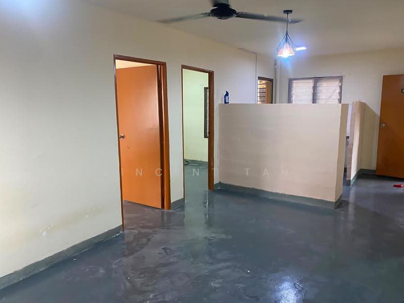 Pangsapuri untuk Disewa di Seri Kembangan Apartment - Vincent Tan - Interior - PropertyGuru.com.my