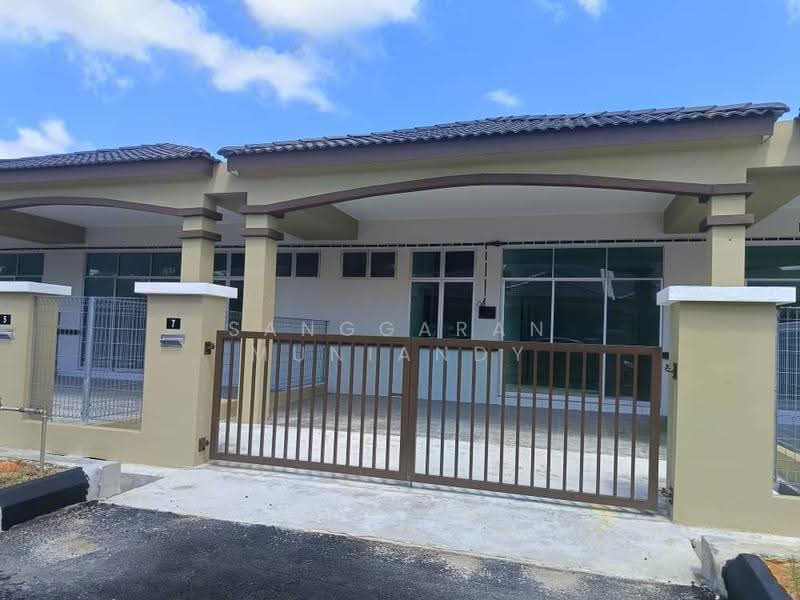 1-storey Terraced House for Sale in Rumah Teres Setingkat Di Bagan Serai, Perak (Bagan Serai) - Sanggaran Muniandy - Exterior - PropertyGuru.com.my