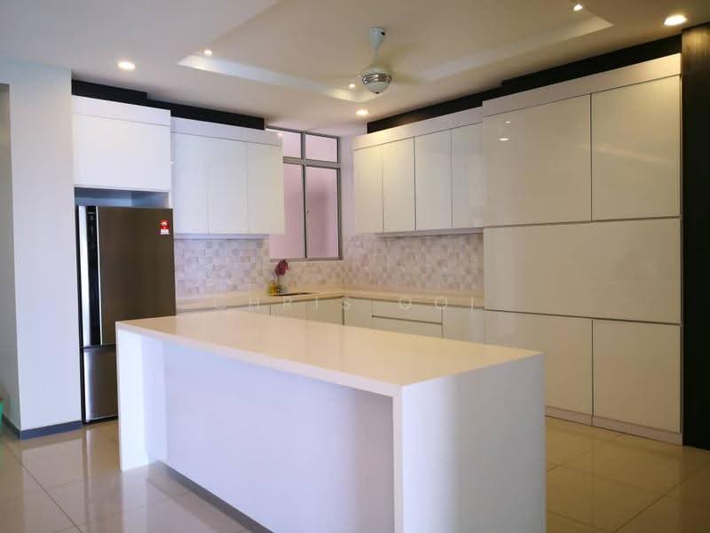 Kondominium untuk Dijual di 10 Island Resort - Chris Ooi - Kitchen - PropertyGuru.com.my