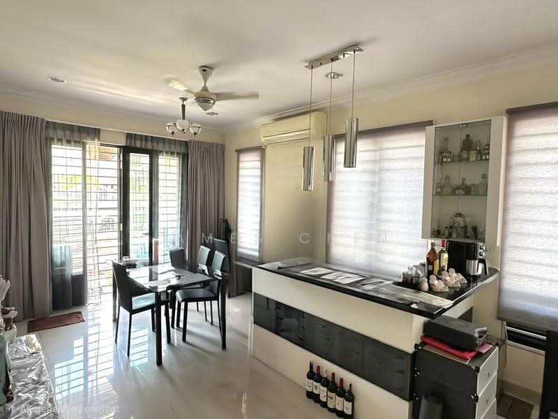 Rumah Teres untuk Dijual di Bandar Kinrara Seksyen 5 (Bandar Kinrara) - James Chen - Dining Room - PropertyGuru.com.my