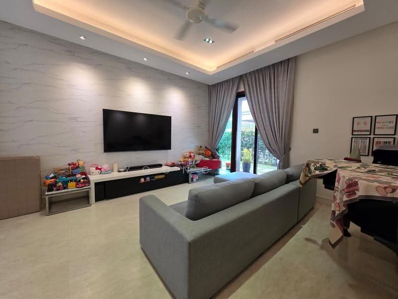 Bungalow House untuk Dijual di Damansara Heights (Kuala Lumpur) - Yoong CF - Living Room - PropertyGuru.com.my
