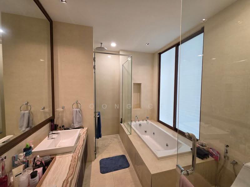 Bungalow House untuk Dijual di Damansara Heights (Kuala Lumpur) - Yoong CF - Bathroom - PropertyGuru.com.my