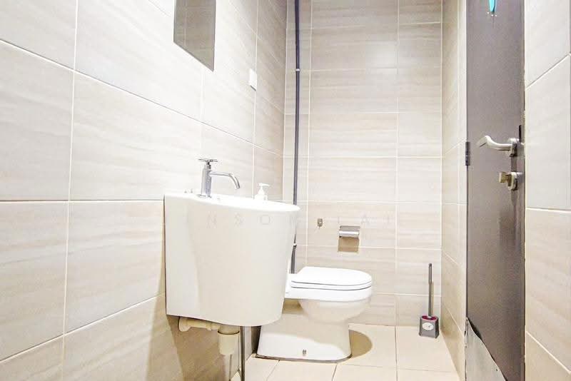 Service Residence for Sale at Serviced Residence @ 3 Towers - Jinson Lai - Bathroom - PropertyGuru.com.my