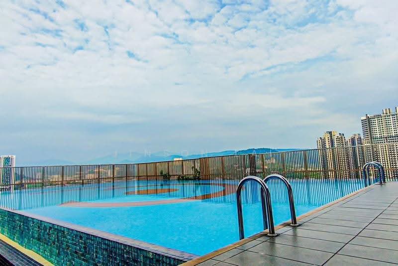 Service Residence for Sale at Serviced Residence @ 3 Towers - Jinson Lai - Pool - PropertyGuru.com.my