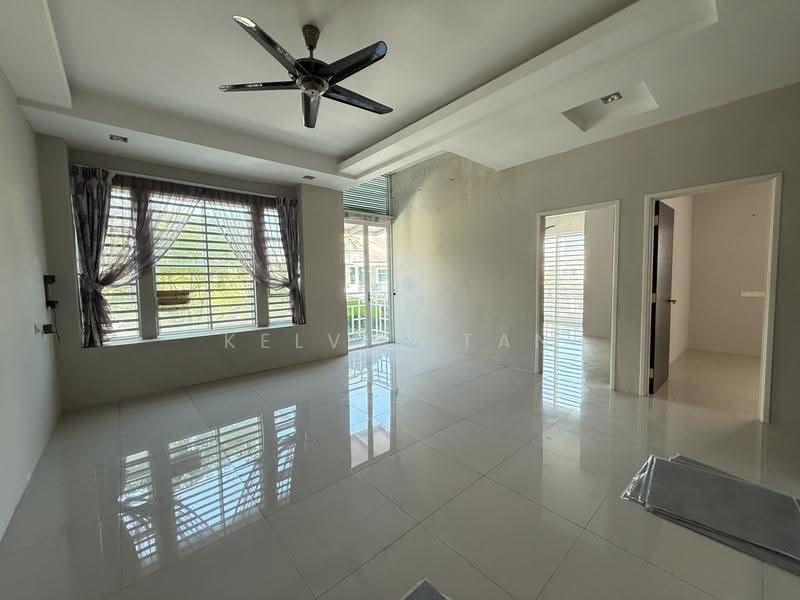 Rumah Berkembar untuk Dijual di Kampung Perlis (Bayan Lepas) - Kelvin Tan - Living Room - PropertyGuru.com.my