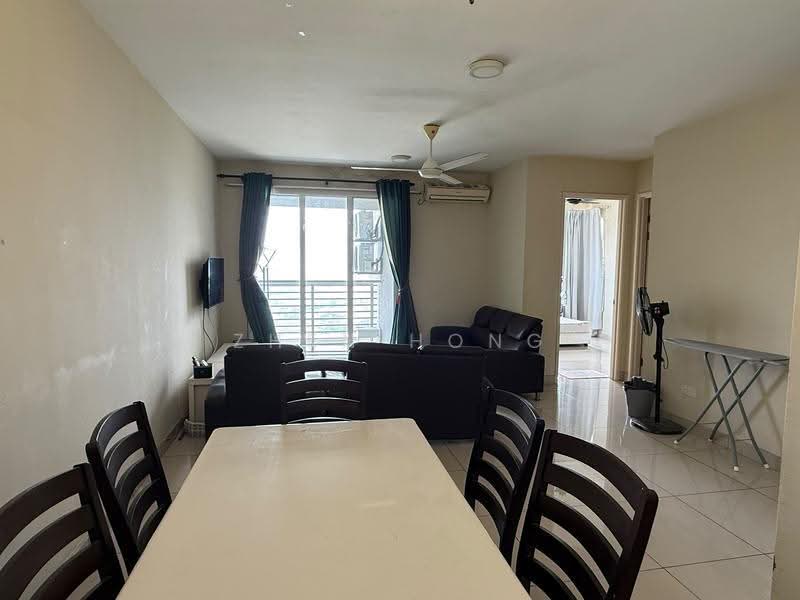 Kondominium untuk Dijual di Ocean View Residences - Zhen Hong - Living Room - PropertyGuru.com.my
