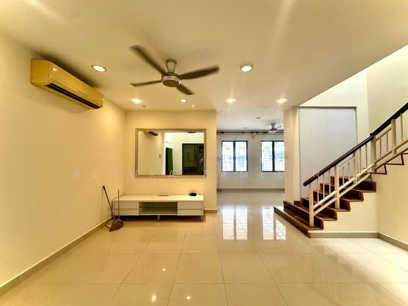 Rumah Teres 2-Tingkat untuk Dijual di Shah Alam (Selangor) - Adzura Zamedin - PropertyGuru.com.my
