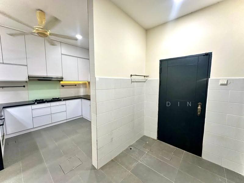 Rumah Teres 2-Tingkat untuk Dijual di Shah Alam (Selangor) - Adzura Zamedin - PropertyGuru.com.my