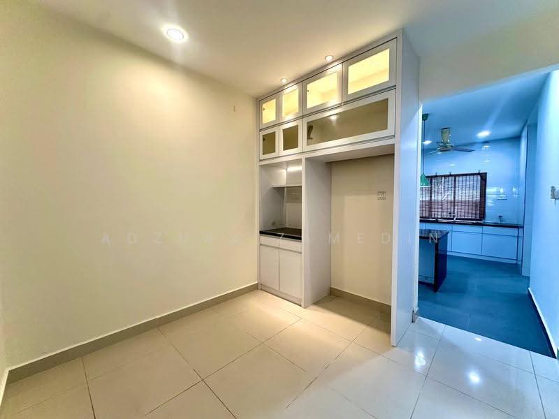 Rumah Teres 2-Tingkat untuk Dijual di Shah Alam (Selangor) - Adzura Zamedin - PropertyGuru.com.my
