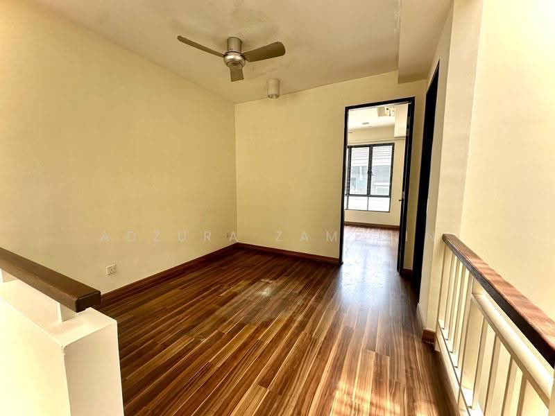 Rumah Teres 2-Tingkat untuk Dijual di Shah Alam (Selangor) - Adzura Zamedin - PropertyGuru.com.my