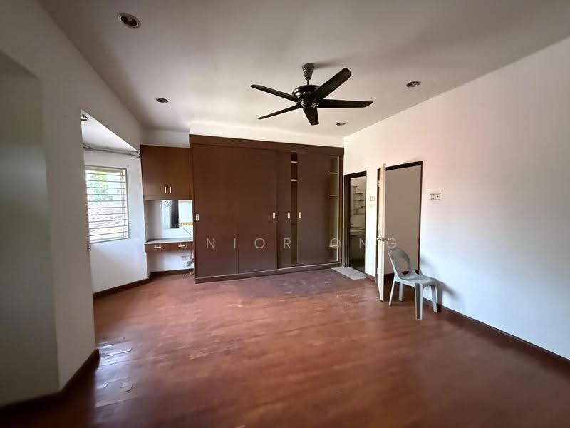 2-storey Terraced House for Sale in Sungai Buloh (Selangor) - Junior Ong - Bedroom - PropertyGuru.com.my