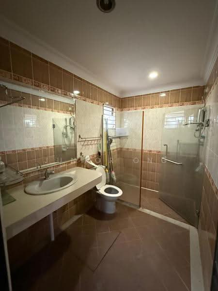 2-storey Terraced House for Sale in Sungai Buloh (Selangor) - Junior Ong - Bathroom - PropertyGuru.com.my