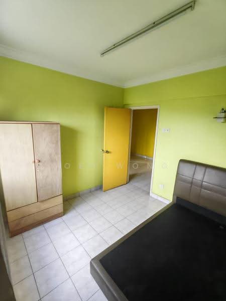 Pangsapuri untuk Dijual di Avenue Court - Joey Wong - Bedroom - PropertyGuru.com.my