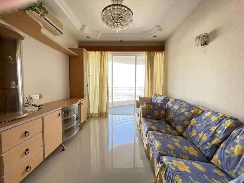 Condominium for Rent at Gurney Park Condominium - Jinelle Ong - Living Room - PropertyGuru.com.my