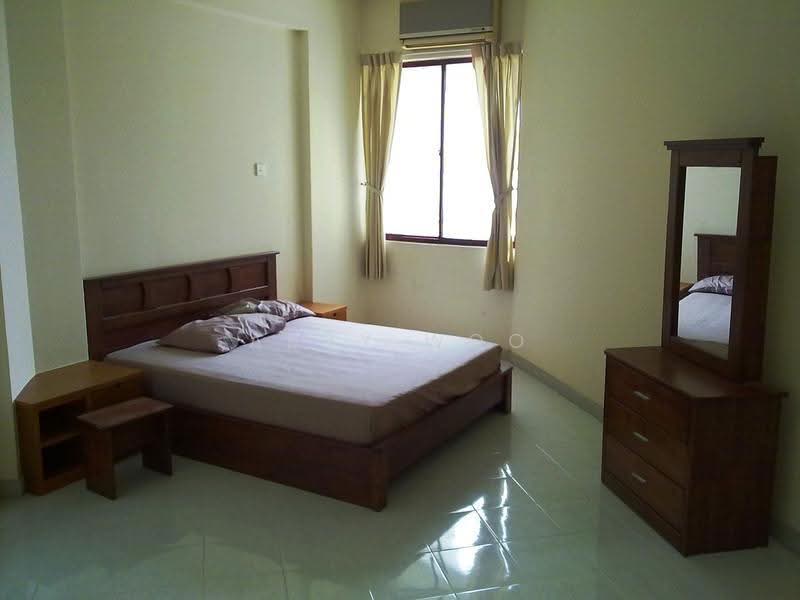 Condominium for Rent at Marina Bay Condominium - Abby Woo - Bedroom - PropertyGuru.com.my