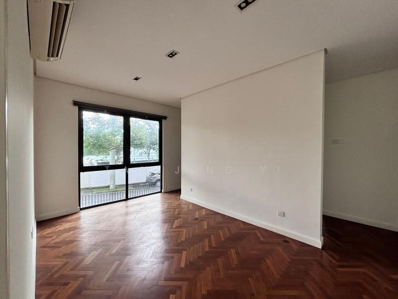 Rumah Teres 3-Tingkat untuk Dijual di Gelugor (Penang) - Tan Jing Yi - Living Room - PropertyGuru.com.my