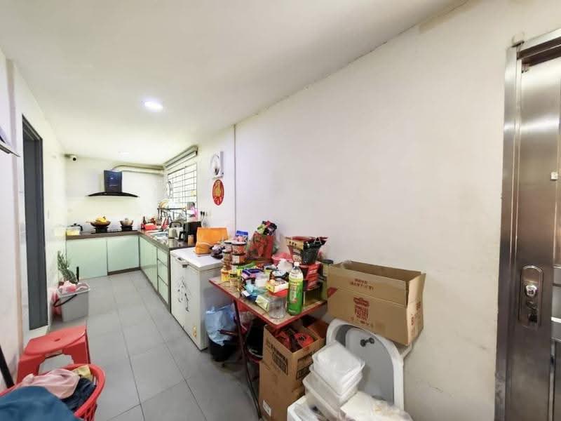 Rumah Teres 2-Tingkat untuk Dijual di Taman Impian Emas (Skudai) - Yik Tat - Kitchen - PropertyGuru.com.my