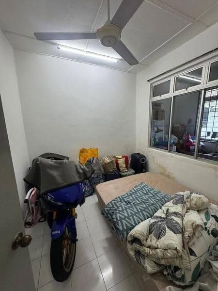 Rumah Teres 1-Tingkat untuk Dijual di Skudai (Johor) - Joanne Yong - Bedroom - PropertyGuru.com.my