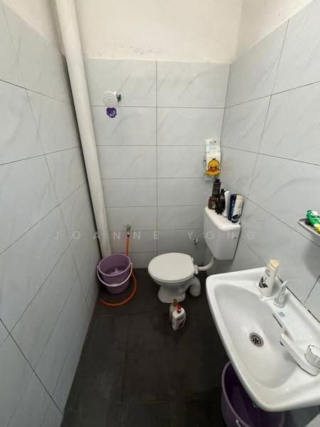 Rumah Teres 1-Tingkat untuk Dijual di Skudai (Johor) - Joanne Yong - Bathroom - PropertyGuru.com.my