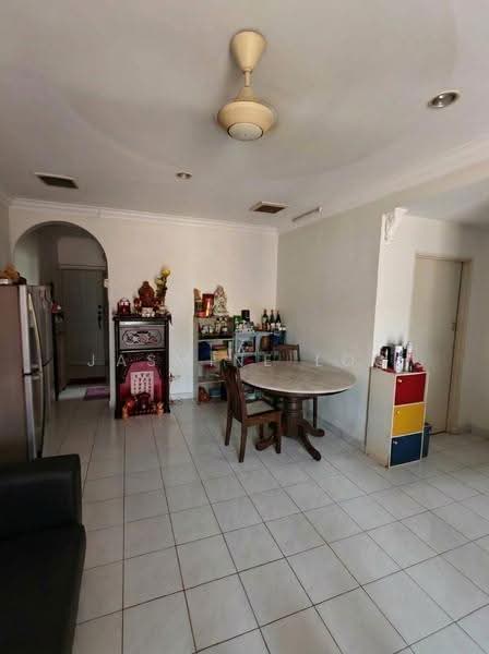 Pangsapuri untuk Dijual di Sri Ehsan - Jasmine Loo - Dining Hall - PropertyGuru.com.my