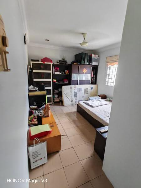 Pangsapuri untuk Dijual di Sri Ehsan - Jasmine Loo - Bedroom - PropertyGuru.com.my