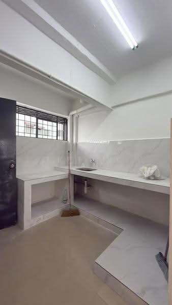 Flat for Rent at Danau Kota Flat - Tiffany Tan - Kitchen - PropertyGuru.com.my