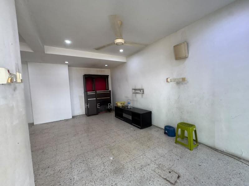 Rumah Teres 2-Tingkat untuk Dijual di Sri Petaling (Kuala Lumpur) - Sheryl Ng - Living Room - PropertyGuru.com.my