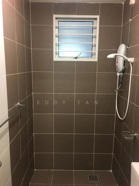 Service Residence for Sale at Galleria Equine Park - Eddy TAN - Bathroom - PropertyGuru.com.my