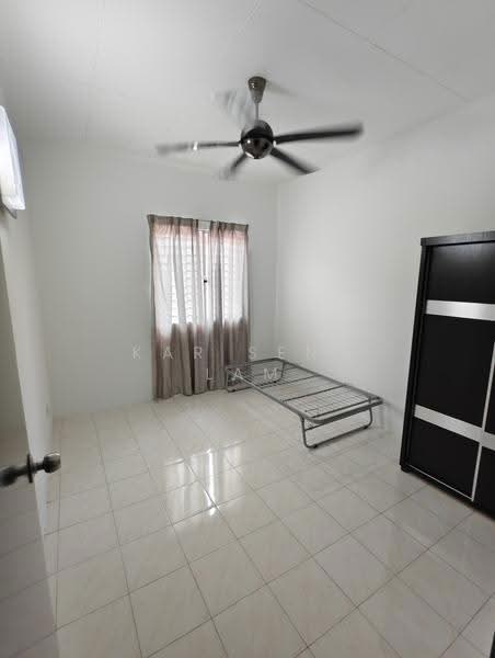 2-storey Terraced House for Rent in Setia Impian (Setia Alam) - Kar Seng Lam - Bedroom - PropertyGuru.com.my