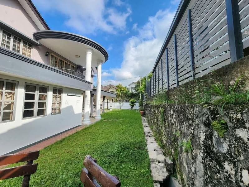 Semi-Detached House for Sale in Seksyen 9 (Shah Alam) - Rafedah Binti Abdul Aziz - Exterior - PropertyGuru.com.my