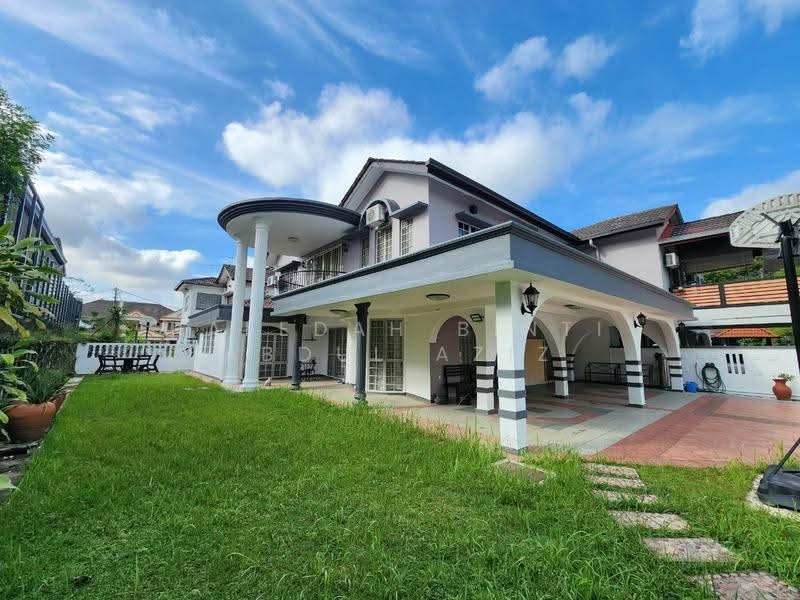 Semi-Detached House for Sale in Seksyen 9 (Shah Alam) - Rafedah Binti Abdul Aziz - Exterior - PropertyGuru.com.my