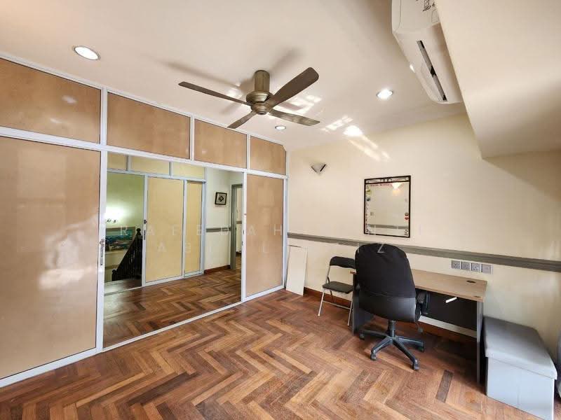 Semi-Detached House for Sale in Seksyen 9 (Shah Alam) - Rafedah Binti Abdul Aziz - Study - PropertyGuru.com.my
