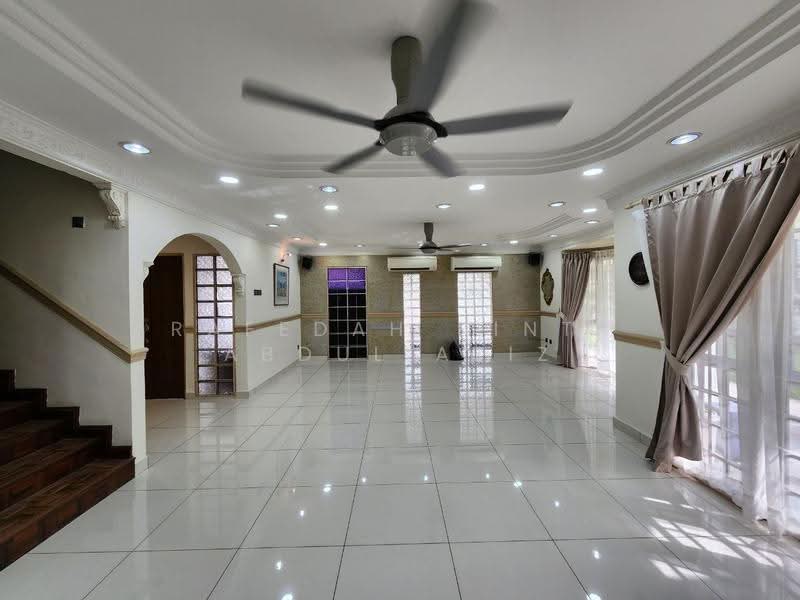 Semi-Detached House for Sale in Seksyen 9 (Shah Alam) - Rafedah Binti Abdul Aziz - Living Room - PropertyGuru.com.my
