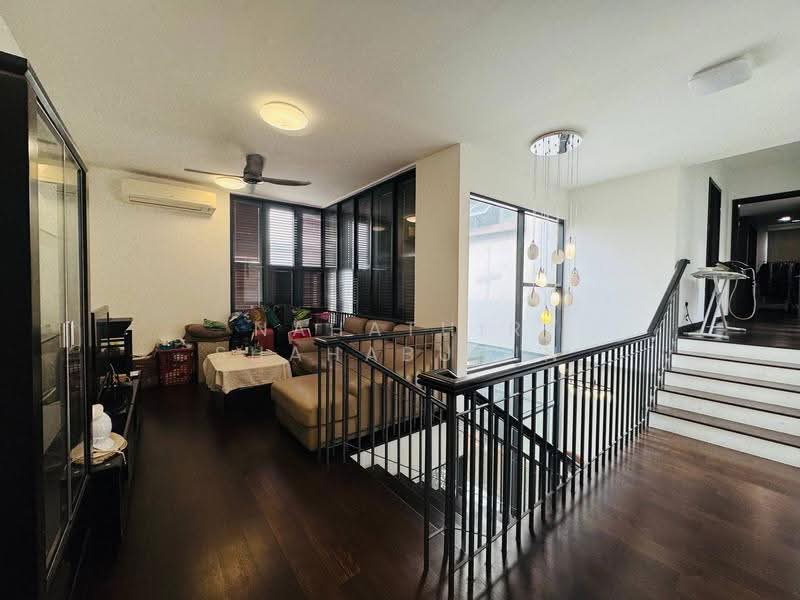 Semi-Detached House for Sale in Elmina (Shah Alam) - Nahathir Shahabudin - Living Room - PropertyGuru.com.my
