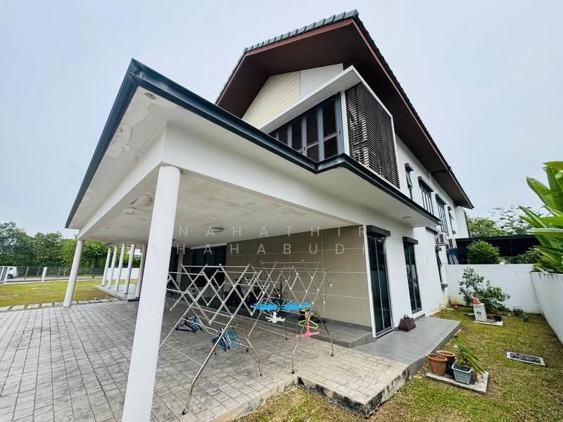 Semi-Detached House for Sale in Elmina (Shah Alam) - Nahathir Shahabudin - Exterior - PropertyGuru.com.my