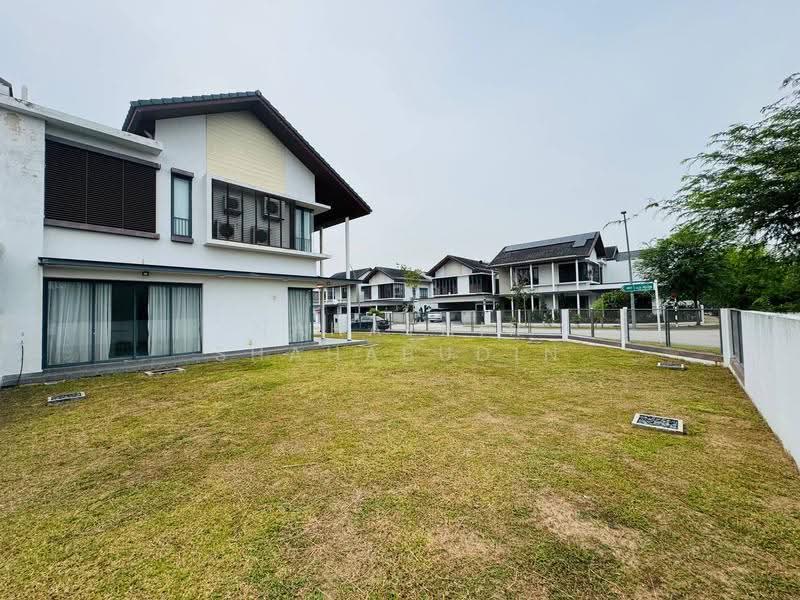 Semi-Detached House for Sale in Elmina (Shah Alam) - Nahathir Shahabudin - Exterior - PropertyGuru.com.my