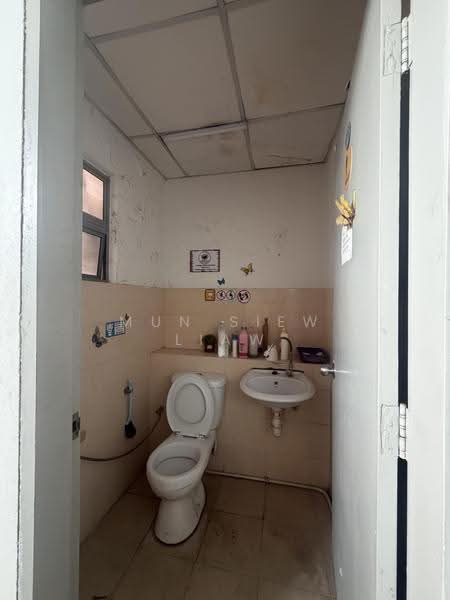 Office for Rent in Kepayan Ridge (Kota Kinabalu) - Mun Siew Liaw - Bathroom - PropertyGuru.com.my