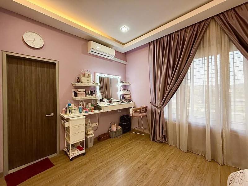 Terraced House for Sale in Elmina (Shah Alam) - NORFADILAH ZAINUDDIN - Bedroom - PropertyGuru.com.my