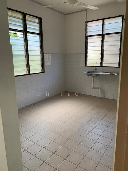 Semi-Detached House for Sale in Air Puteh (Balik Pulau) - CH Yeoh - Kitchen - PropertyGuru.com.my