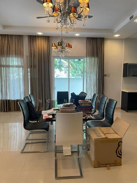 Bungalow House for Sale in Kota Kemuning (Shah Alam) - Vincent Wan - Dining Room - PropertyGuru.com.my