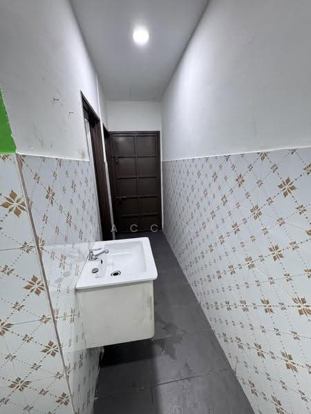 Shop / Office untuk Disewa di Bandar Baru Ampang (Ampang) - Macc Ng - Corridor - PropertyGuru.com.my