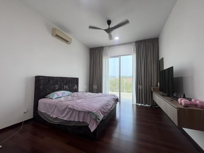 Bungalow House for Sale in Bandar Sungai Long (Selangor) - Shanny Tan - Bedroom - PropertyGuru.com.my
