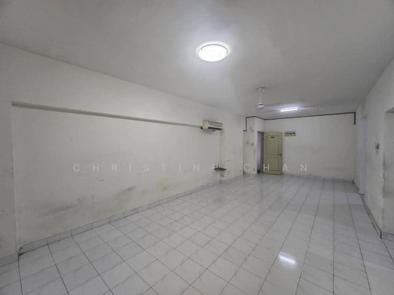 Condominium for Sale at Sri Emas - Christine Chan - Living Room - PropertyGuru.com.my